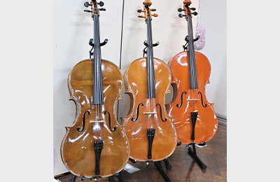 弦楽器展示ブース