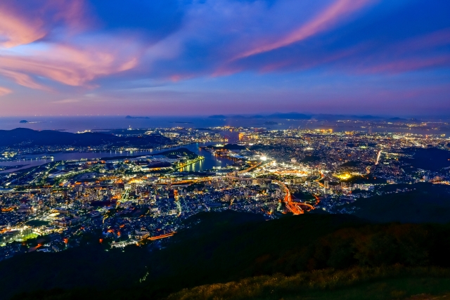 夜景の美しい街　北九州市