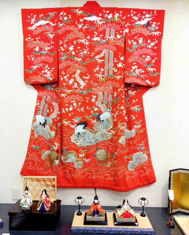 栗崎　和風『古代裂（こだいぎれ）お雛様展』