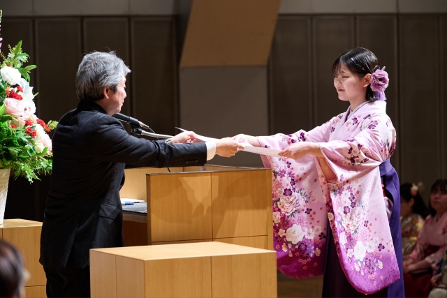 福岡県私設病院協会看護学校卒業式