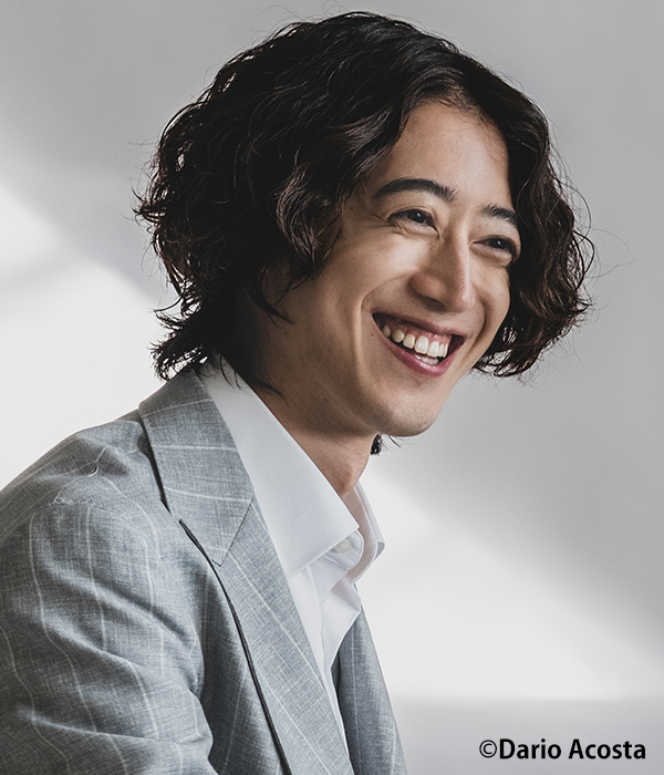 角野隼斗(ピアノ)