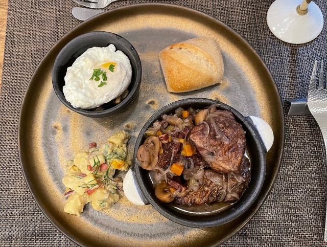 暮らしのうつわ　女性陶芸家2人展