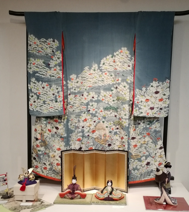 古代裂（こだいぎれ）お雛様展　