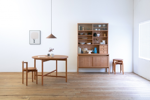 心地よい暮らしをつくる家具展 -食器をしまう場所、飾る場所