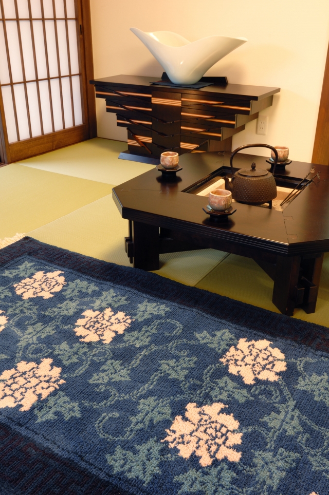 和の涼と格-鍋島緞通と八女すだれ展